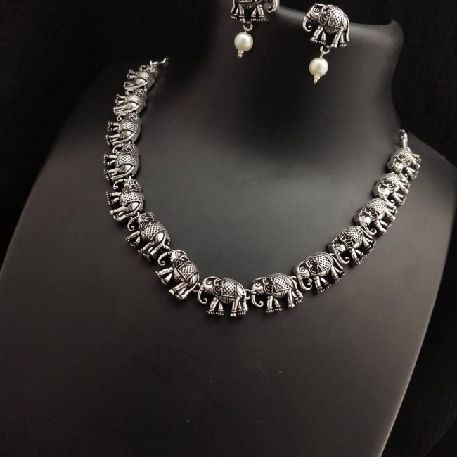 ff982061-4ece-445b-97f6-901d857f0b99