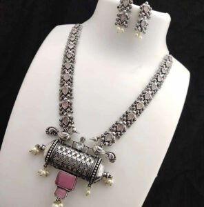 F Chain 01
