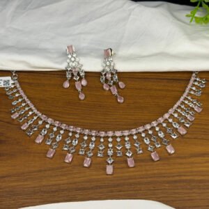 Necklace Arm 8377689