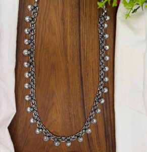 F necklace 012