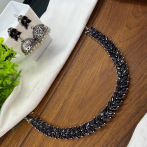 F necklace 019
