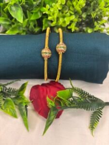 Bangles 2.6 7065487