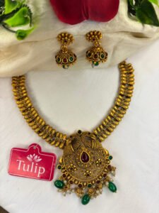 AQ Necklace 103