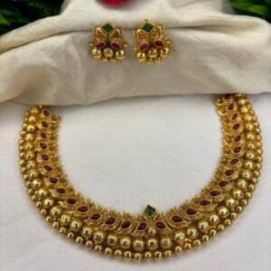 AQ Necklace 172