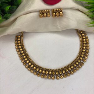 AQ Necklace 160