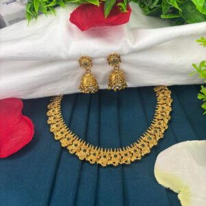 AQ Necklace 171