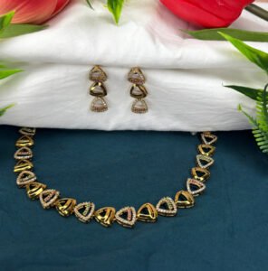AQ Necklace 200