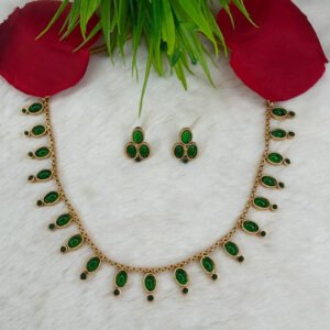 AQ Necklace 161
