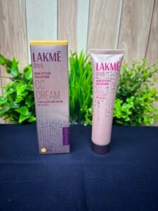 Lak 9 to 5 CC Complexion Care Cream Beige SPF30 PA++ 30gm