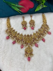 Necklace 8372649