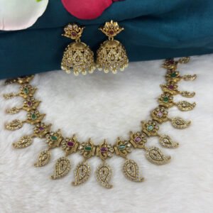 AQ Necklace 212