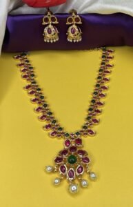 Necklace 8209923
