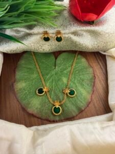 AQ Necklace 149