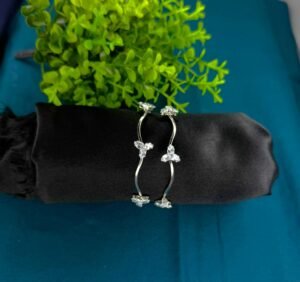 Fancy Bangle 02